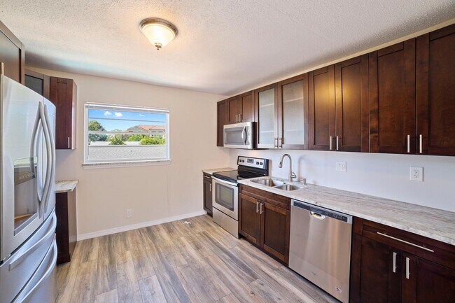Building Photo - 216 Ocean Breeze