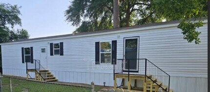 Building Photo - 117 Galahad Dr