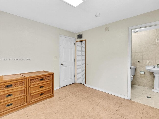 Foto del edificio - 5801 NW 113th Terrace