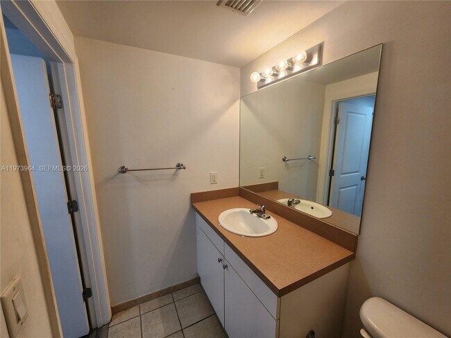 Foto del edificio - 1250 S Miami Ave