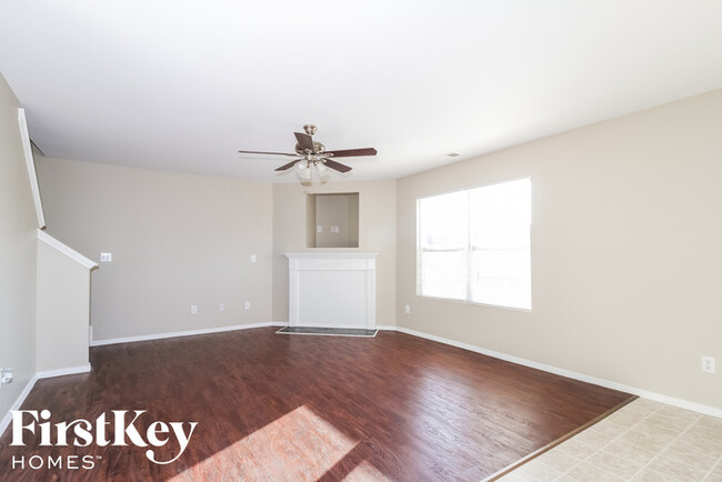 Foto del edificio - 3137 Asheton Grove Ct