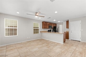 Building Photo - 675 Swift Eagle Ave