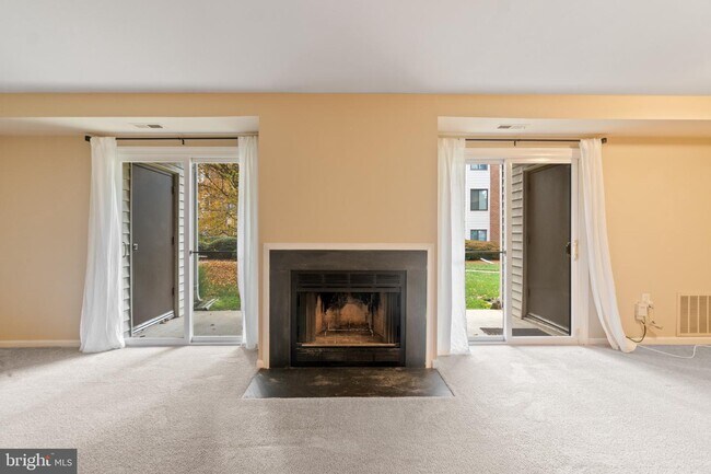 Building Photo - 1115 Castle Harbor Way