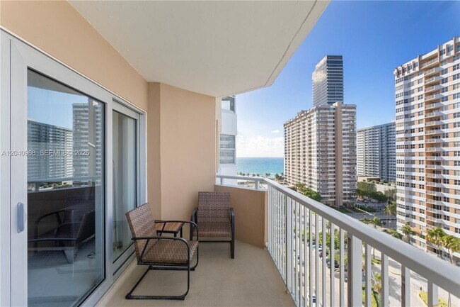 Building Photo - 1965 S Ocean Dr