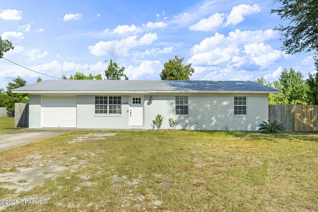 Building Photo - 1203 Iowa Ave