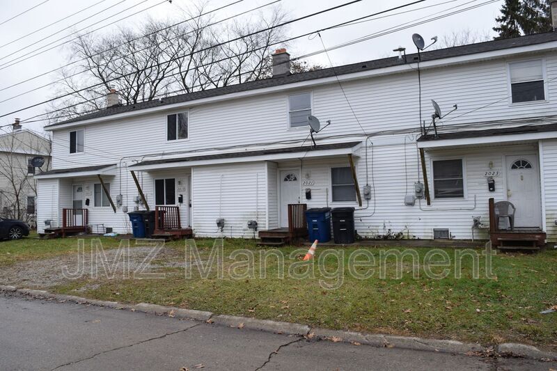 Primary Photo - 2023 Eastport St