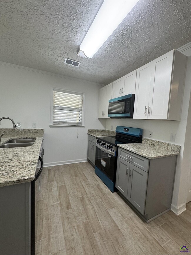 Building Photo - 125 Wingate Cir