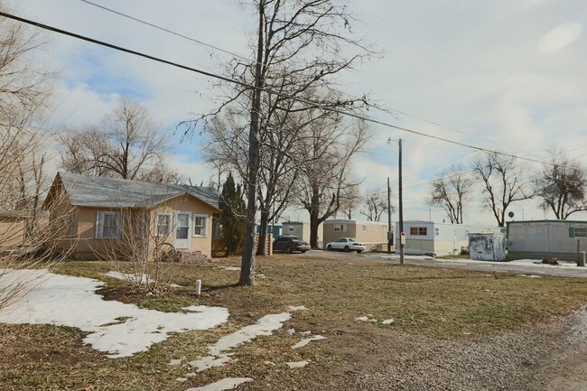Building Photo - 139 Prickett Ln