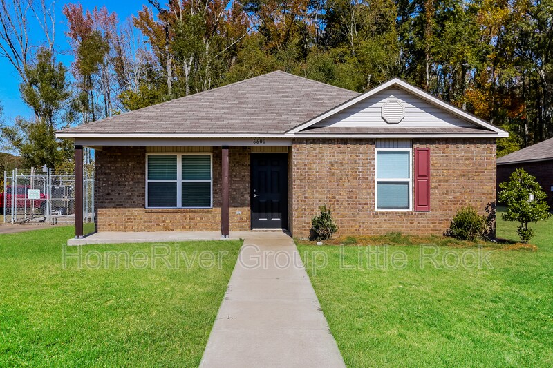 Primary Photo - 6600 Ridgemist Ln