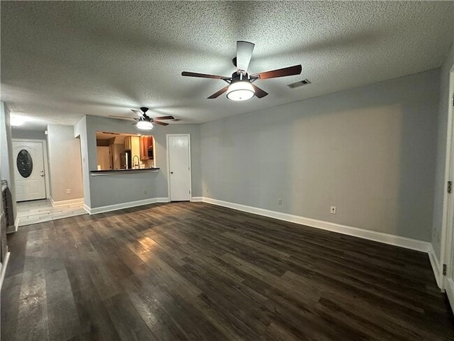 Building Photo - 177 Avant Garde Cir