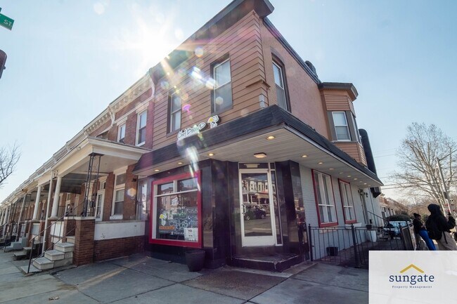 Foto del edificio - 4032 Falls Rd