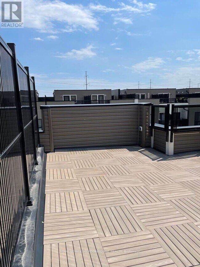 Photo du bâtiment - 8835 Sheppard Ave E