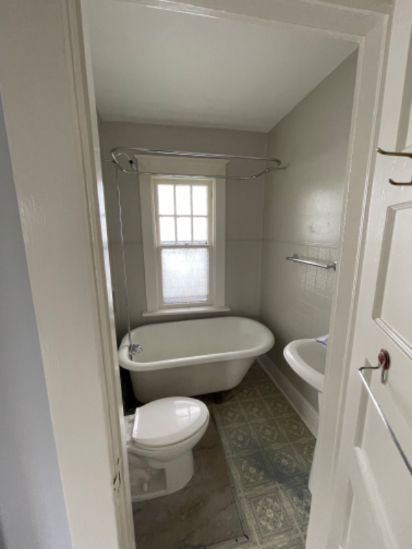 Building Photo - 4416 Innes Ave