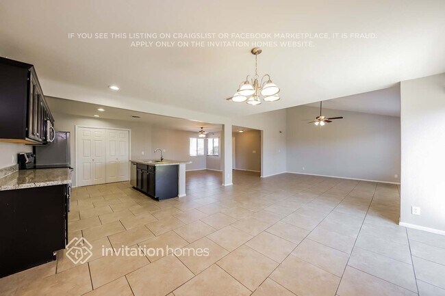 Foto del edificio - 9709 N 57th Ave