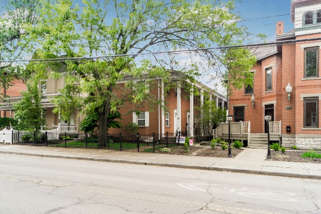 Building Photo - 51 King Ave