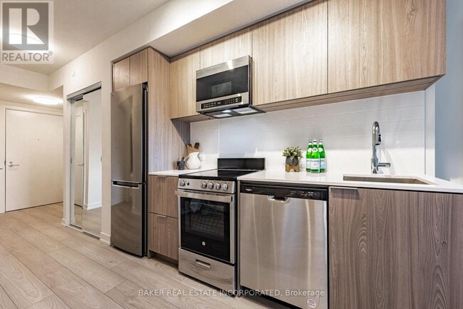 Photo du bâtiment - 223 Redpath Ave