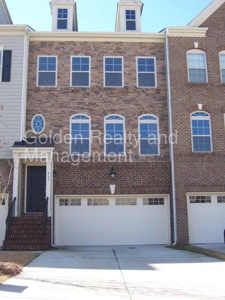 Primary Photo - 465 Panorama Park Pl