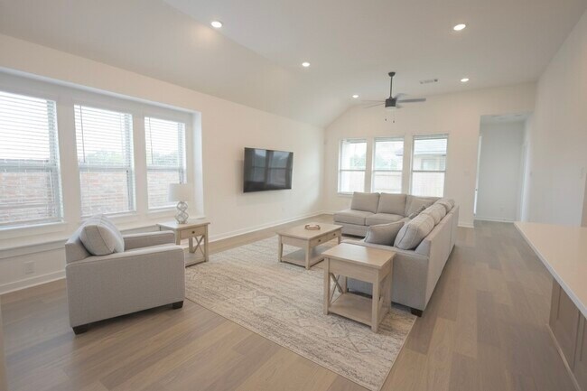 Foto del edificio - 27003 Golden Isle Ln