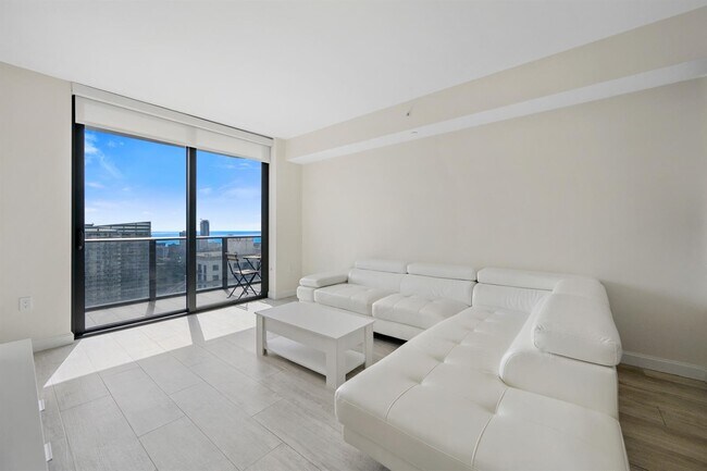 Foto del edificio - 55 SW 9th St