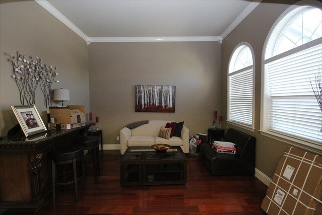 Foto del edificio - Gorgeous Home In the Desired Chesapeake Ne...