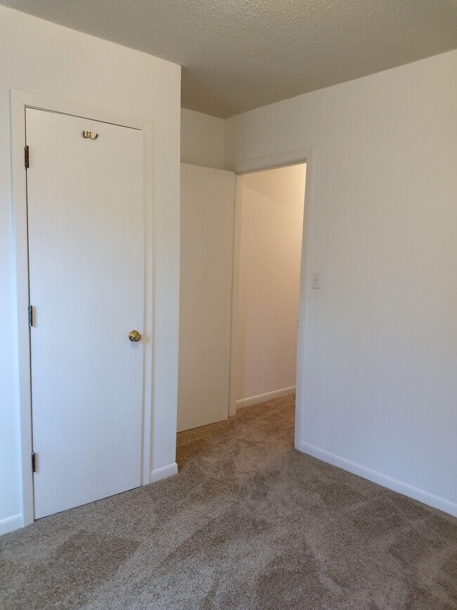 114 Wild Primrose Ln Unit 114, Chapel Hill, NC 27514 Apartments in Chapel Hill, NC