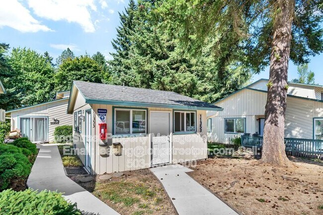 Building Photo - 11353 SW Greenburg Rd