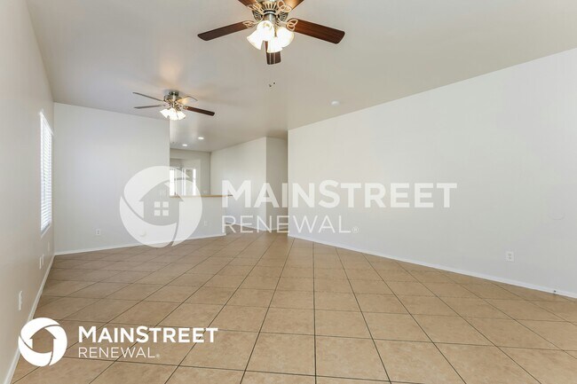 Foto del edificio - 9406 W Raymond St