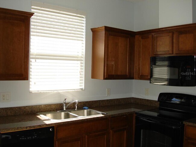 Foto del edificio - 9630 Baton Rouge Ln