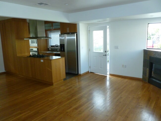 Building Photo - 4160 W 163rd St