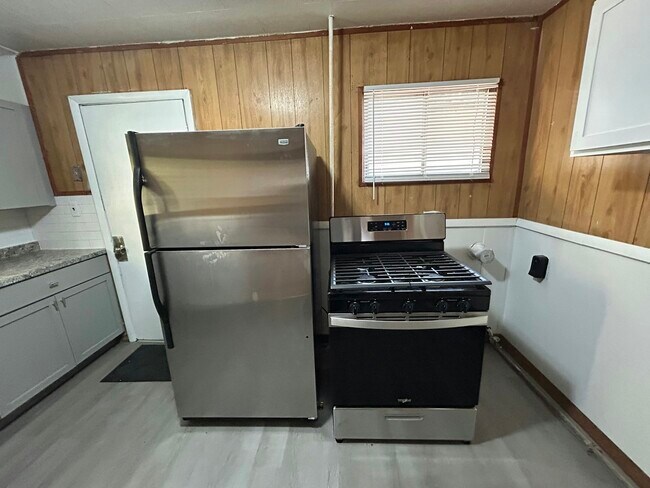 Foto del edificio - 15907 Knight