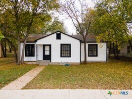 Building Photo - 1108 Stewart St