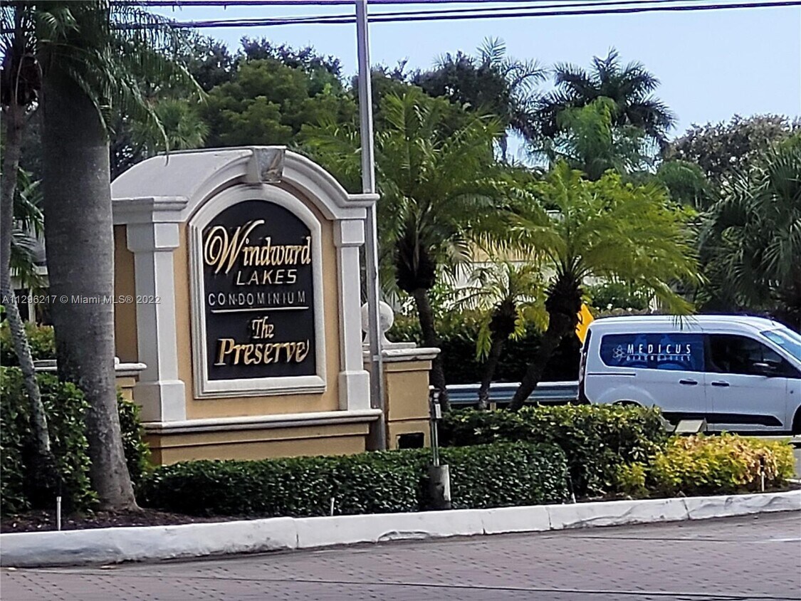 4035 W McNab Rd Unit F103