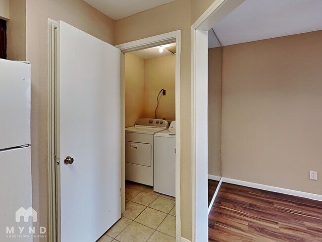 Foto del edificio - 12500 Sandpiper Dr