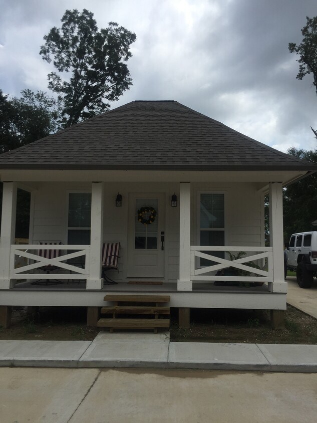 881 Topsy Rd, Lake Charles, LA 70611 House Rental in Lake Charles, LA