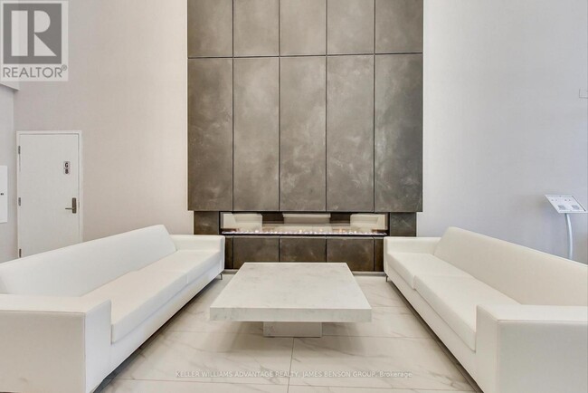 Photo du bâtiment - 15 Queen St S