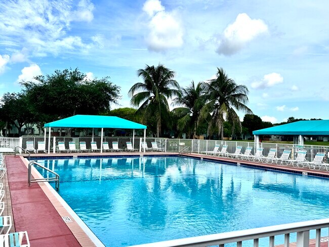 Foto del edificio - 1413 SE 27th Ct