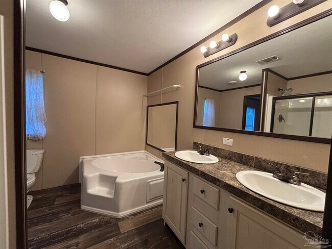 Foto del edificio - 6261 Morgan Rd