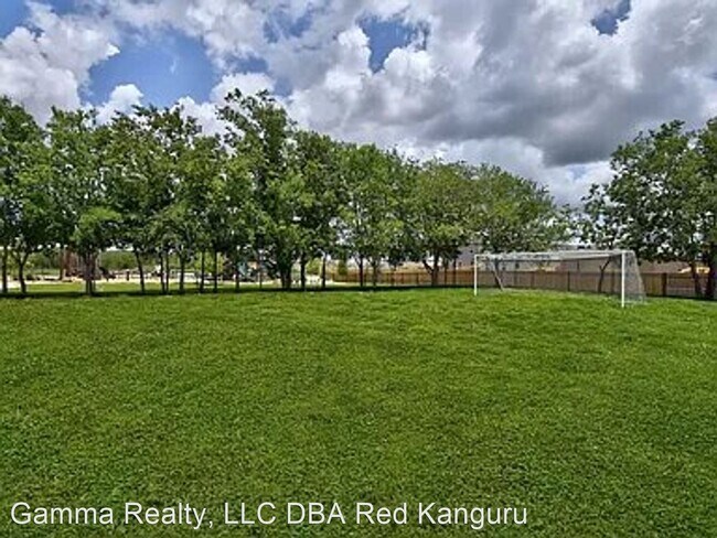 Building Photo - 3 br, 2 bath House - 4115 Trail De Paris