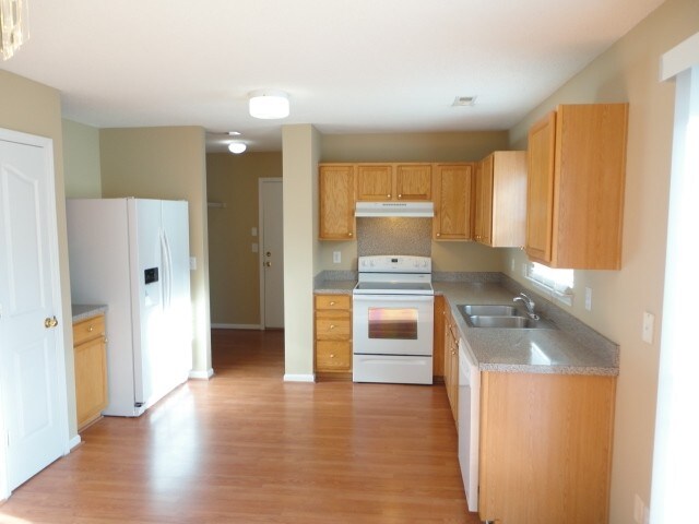 Building Photo - 4716 Chestfield Lane