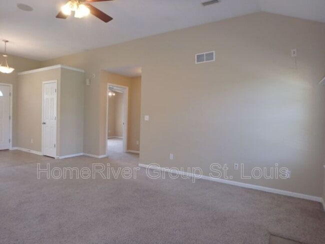 Building Photo - 2620 Penny Ln