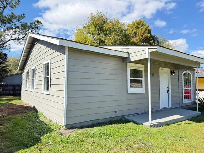 Foto del edificio - 3831 Morningview Dr