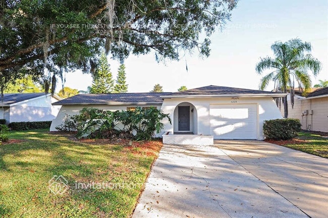 Building Photo - 5209 Windlaff Ave