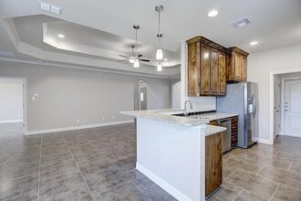 Building Photo - 7530 Sable Creek Dr