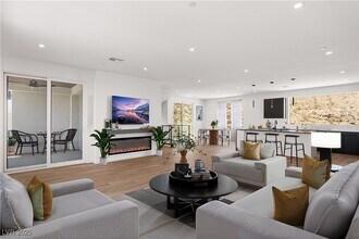 Building Photo - 11075 Socrates Rdg St