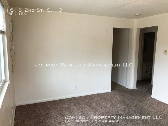 Building Photo - 1615 2nd St S