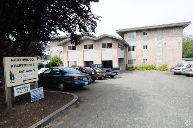 Building Photo - Northwood Apartments