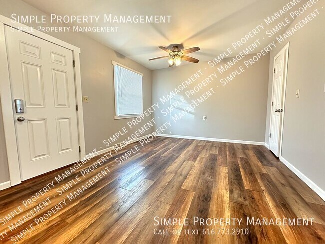 Building Photo - Nice 2 Bed 1.5 Bath Unit in Wyoming