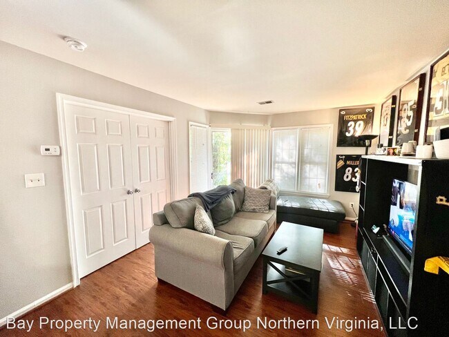 Foto del edificio - 1 br, 1 bath House - 11114 BEAVER TRAIL COURT