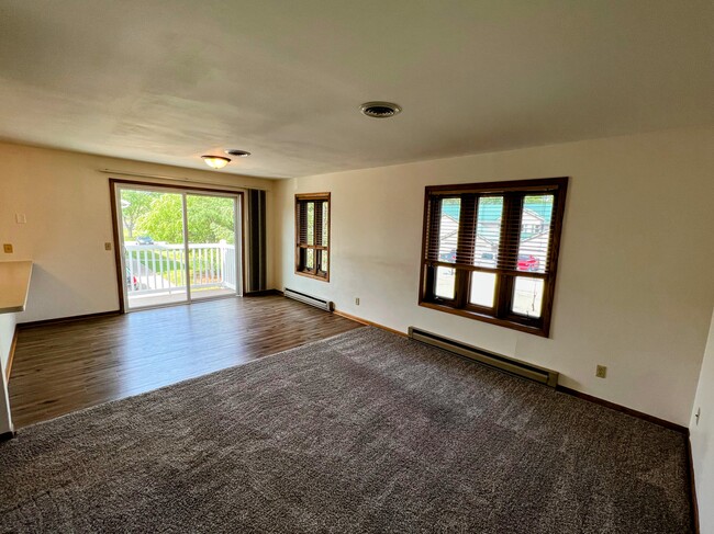 Bright and Open Floor Layout - 215 Ash Street