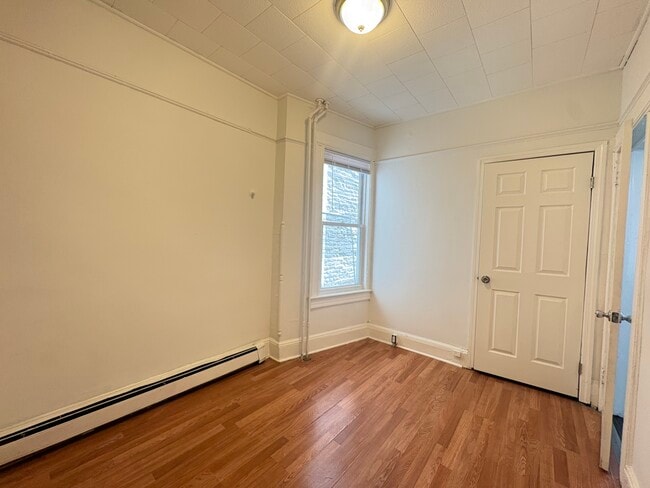 Building Photo - 133 Boyd Ave
